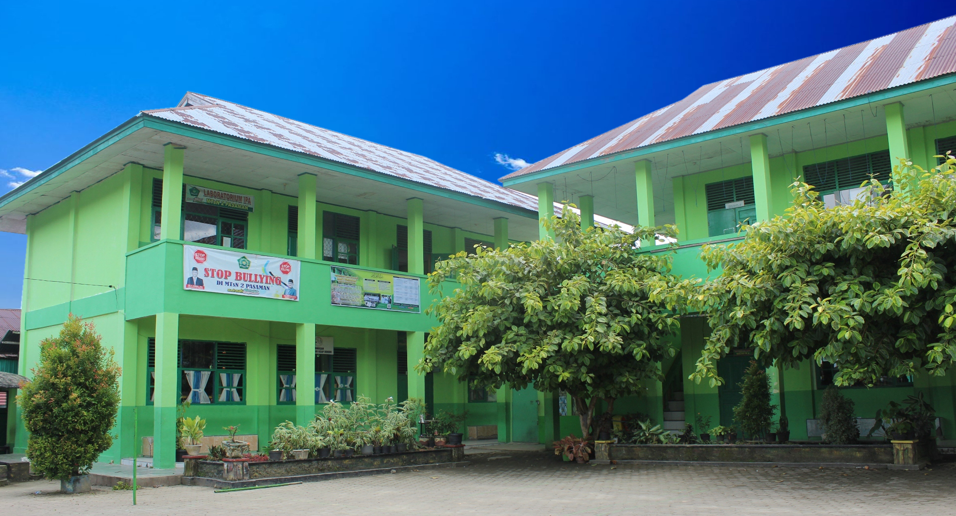 BG2